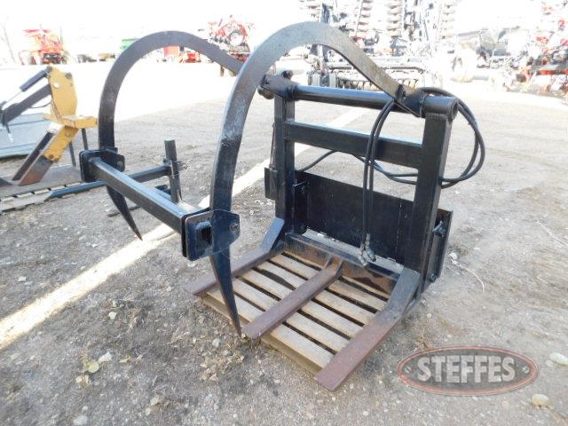 Bale fork w- grapple- quick tach- for skid steer_1.JPG